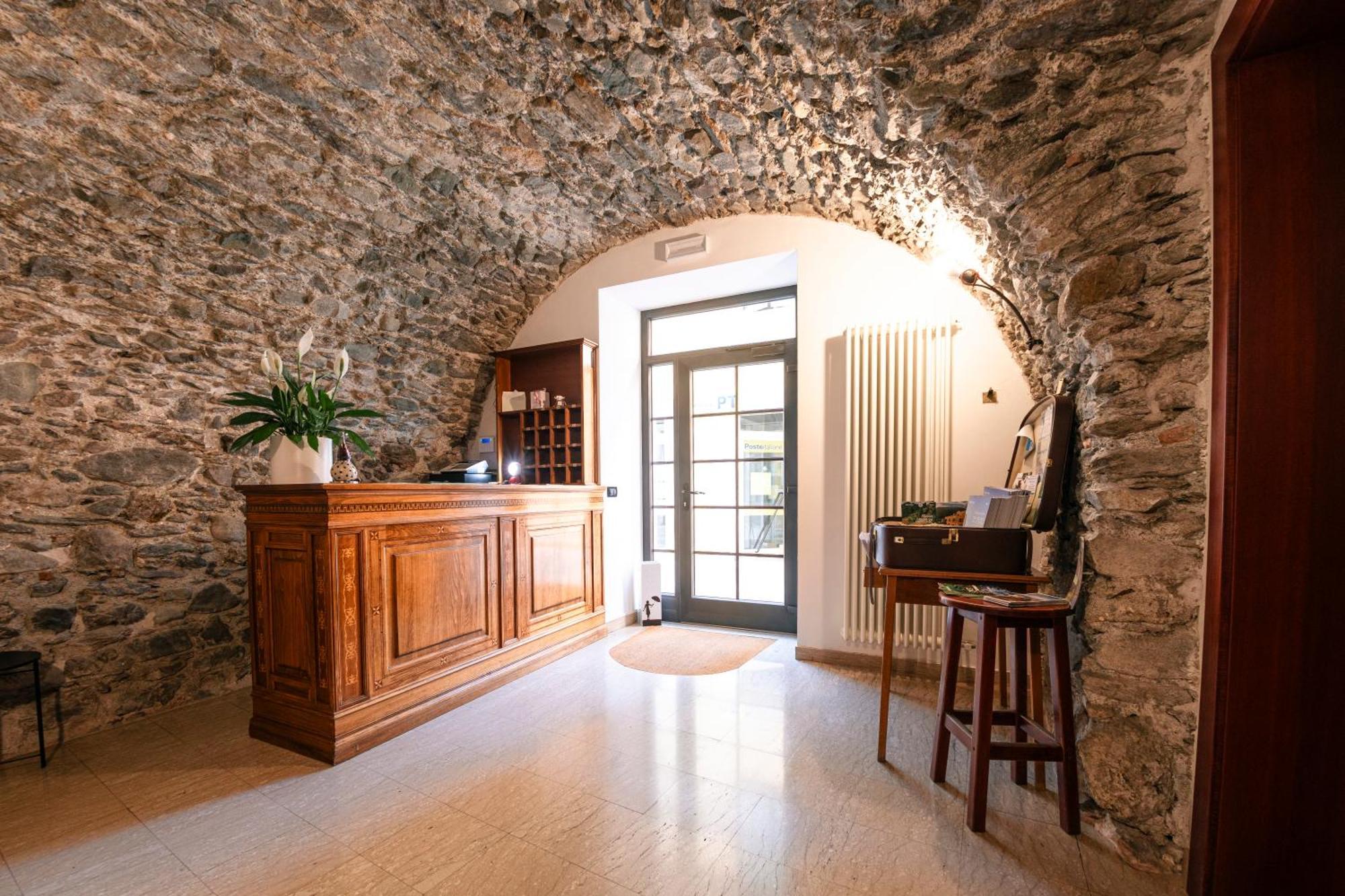 Hotel Vittoria Roncegno Extérieur photo